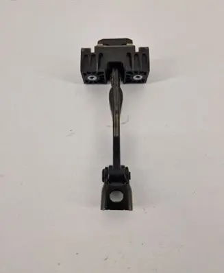 BMW 3 F30 F35 F31 Rear door check strap stopper 7311340