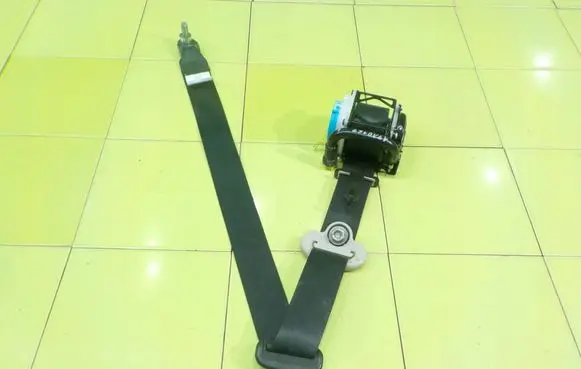 Mazda 6 Front seatbelt TKAH2EH948 BEZPIECZENSTWA
