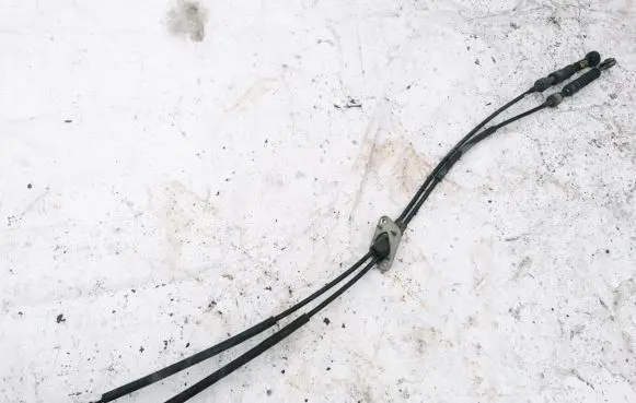 Volvo S80 Gear shift cable linkage