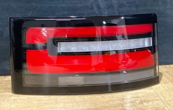 Land Rover Discovery 5 Tailgate rear/tail lights HY3213192BE 3455378571