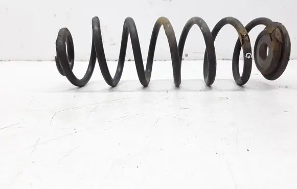 Volkswagen Golf Plus Rear coil spring