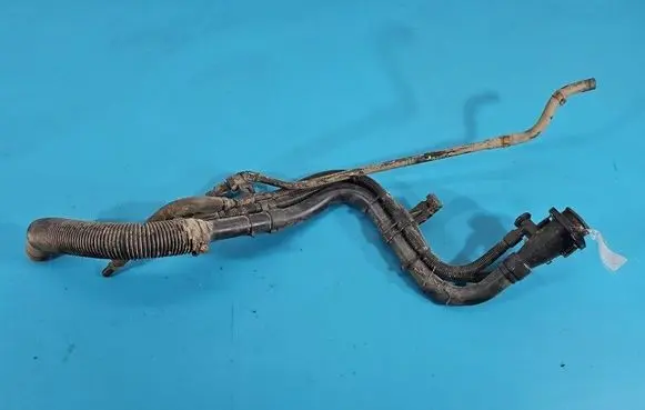 KIA Sportage Fuel tank filler neck pipe 31030-2KXXX IMPRK1533364
