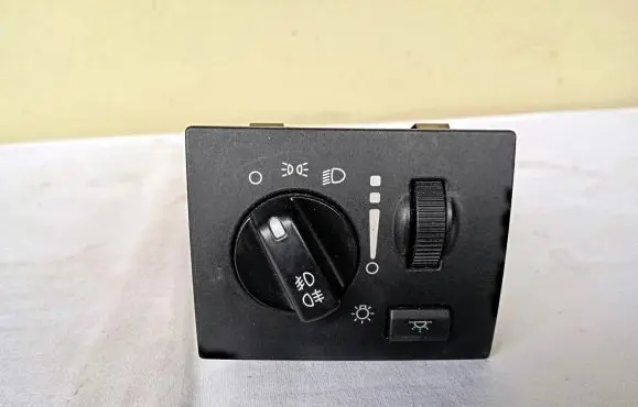 Chrysler Grand Voyager V Light switch P04602764AB