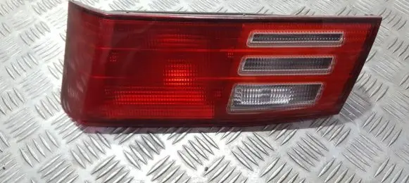 Mitsubishi Galant Tailgate rear/tail lights 22687201 226-87201