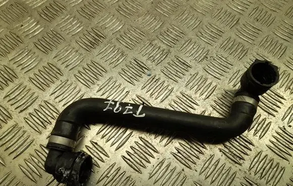 Mercedes-Benz CLA C118 X118 Engine coolant pipe/hose A2475011164