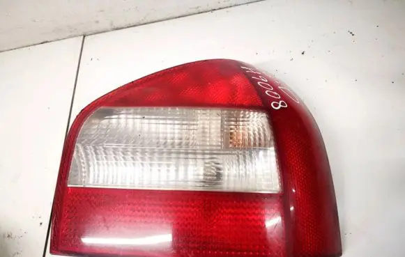 Audi A3 S3 8L Rear/tail lights 8l0945096b