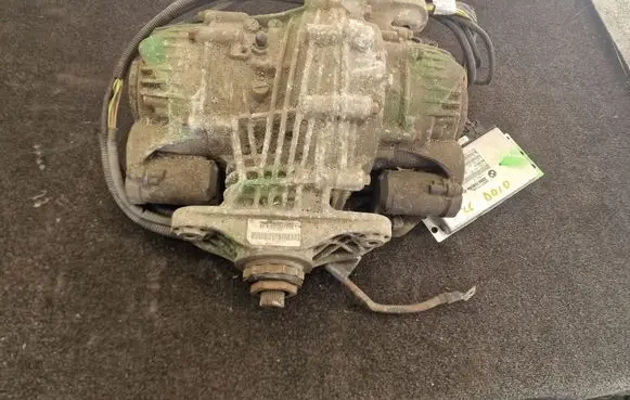 BMW X6 E71 Rear differential 7595847 7595261