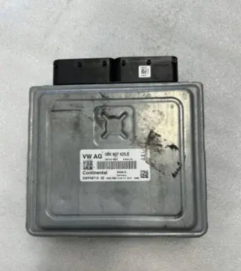 Volkswagen Golf VII Engine control unit/module 06K907425E