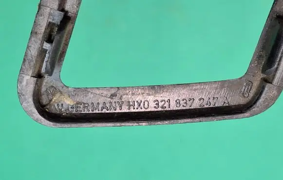 Mitsubishi Canter Other interior part 321837247a