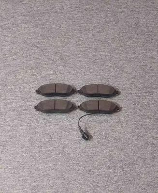 Volkswagen Golf VII Brake pads (front) 14760102L21