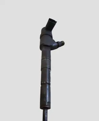 Opel Insignia A Fuel injector 0445110327
