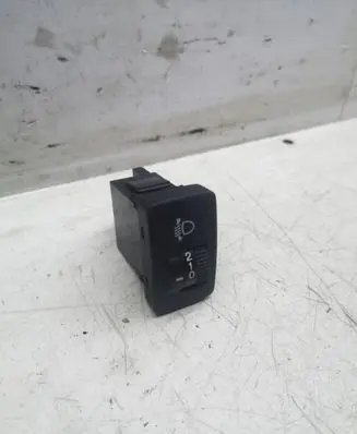 Honda CR-V Headlight level height control switch M31062 AG1010