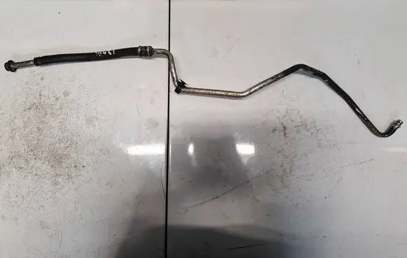 Mercedes-Benz C W203 Power steering hose/pipe/line 