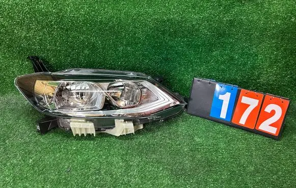 Nissan Pulsar Headlight/headlamp 260103ZL0A 10018068