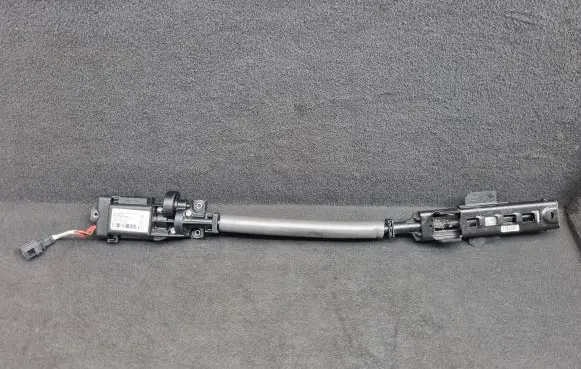 Audi A8 S8 D4 4H Seat belt adjustment motor 4H0857833