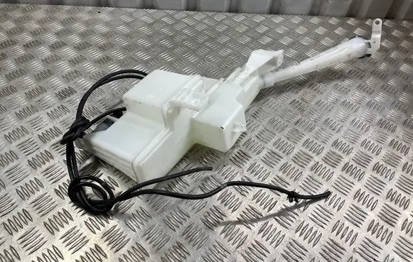 Nissan Qashqai J12 Windshield washer fluid reservoir/tank 289106UA0A 319851405 0238101463R