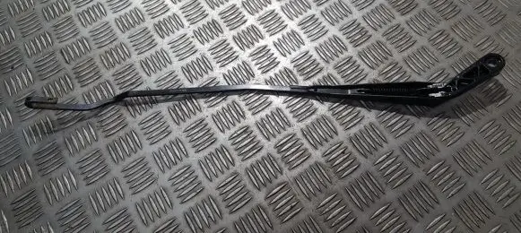 Volkswagen Golf III Front wiper blade arm 1H1955410A