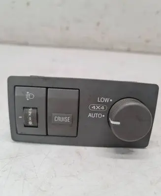 KIA Sorento Differential lock switch 612W16240