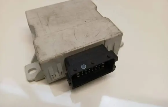 Toyota Corolla Verso AR10 Window wiper relay 150696 2408488