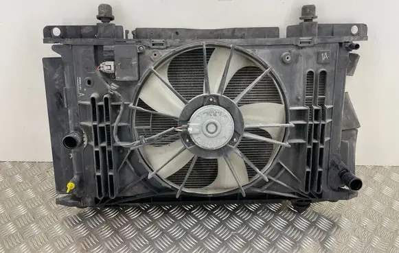 Toyota Auris 150 Radiator set 160400D320