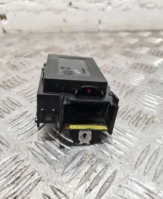 Volkswagen PASSAT B7 Ignition lock 3C0905843