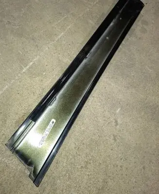 Renault Scenic III - Grand scenic III Rear door glass trim molding 822820021R