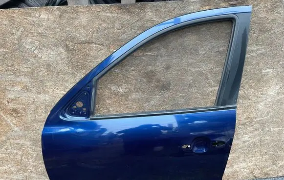 Hyundai Santa Fe Front door