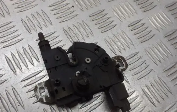 Ford Focus C-MAX Engine bonnet/hood lock/latch loop/hook 6M51-16700-AB