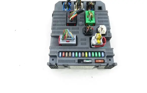 Peugeot 207 Central body control module 9663798380