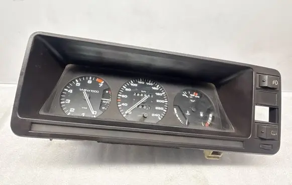 Audi 100 200 5000 C2 Speedometer (instrument cluster) 81136030 437919033G