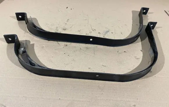 Land Rover Evoque I Fuel tank mounting bracket BJ329055AC
