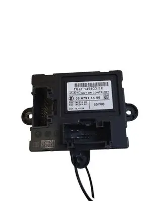 Volvo V70 Door control unit/module 7G9T14B533EE 0507914400