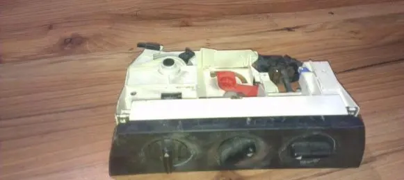 Audi A6 S6 C4 4A Climate control unit