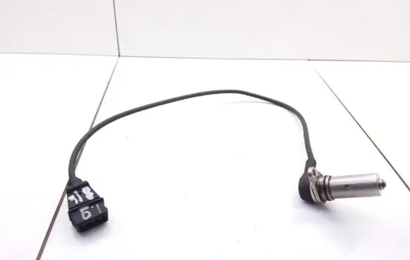 Volkswagen Golf IV Crankshaft position sensor 038907319ABE