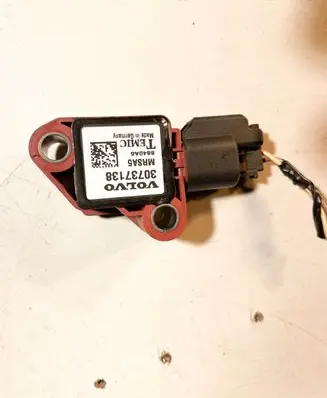 Volvo C30 Airbag deployment crash/impact sensor 30737138