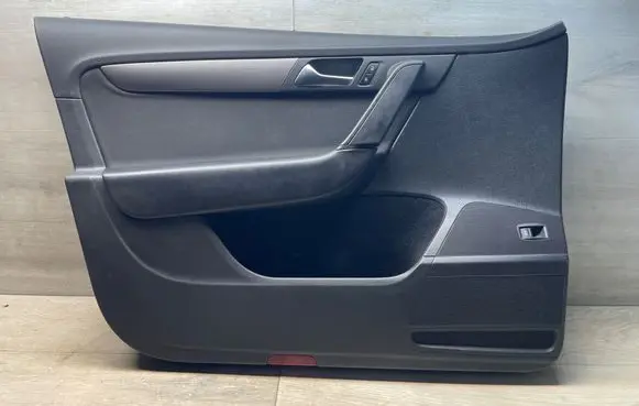 Volkswagen PASSAT B7 Front door card panel trim 3AB867011 156053992