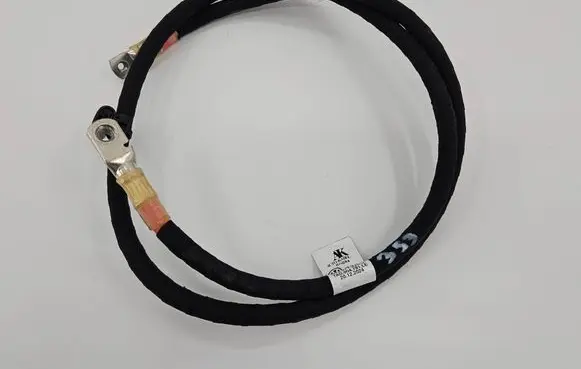 Audi A5 Positive cable (battery) 8B3971226J