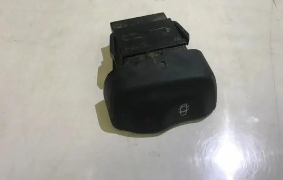 Renault Megane I Central locking switch button 429993B 063400243