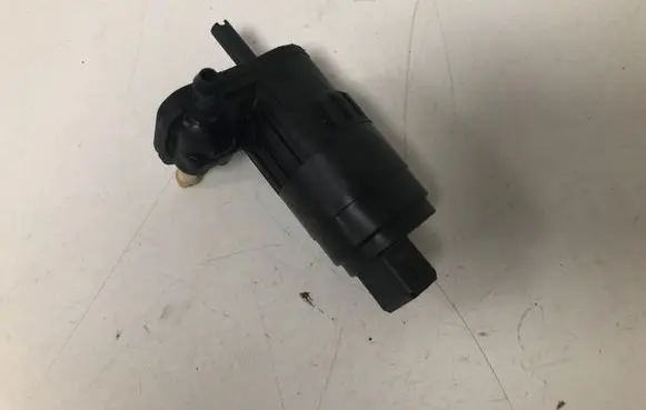 Fiat Ducato Windscreen/windshield washer pump D2831