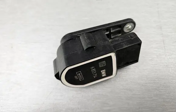 BMW X1 E84 Headlight/headlamp level sensor 6853754 37146853754 6785206