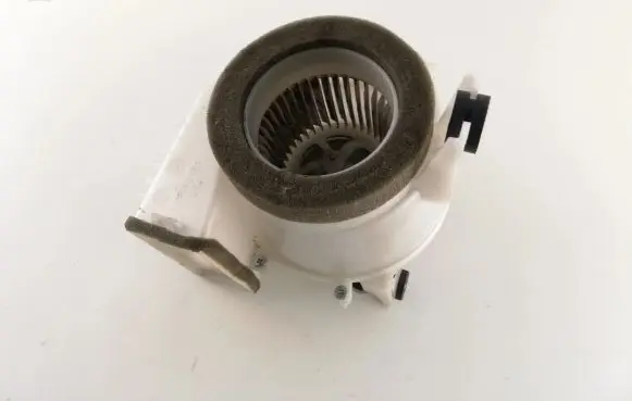 Toyota Auris E180 Hybrid/electric vehicle battery fan G923012010 KL1792