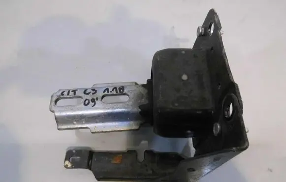 Citroen C3 Engine mount vacuum valve 
