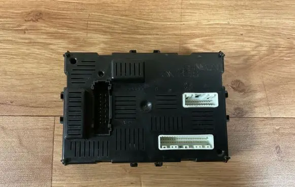 Nissan Micra Other control units/modules 284B2AX600 216691698F 00172244