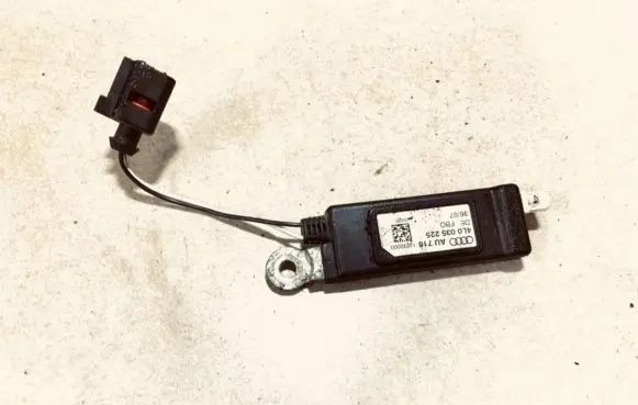 Audi Q7 4L Antenna control unit 4l0035225 12070000