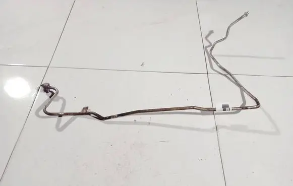Jeep Grand Cherokee (WK) Air conditioning (A/C) pipe/hose
