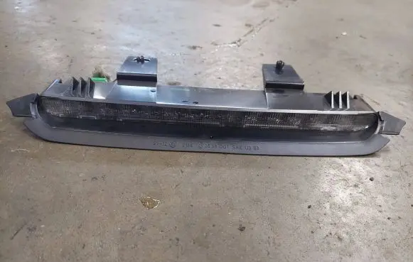 Volvo V50 Third/center stoplight 8620290