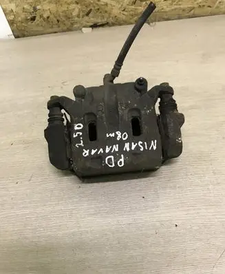 Nissan Navara D40 Front brake caliper