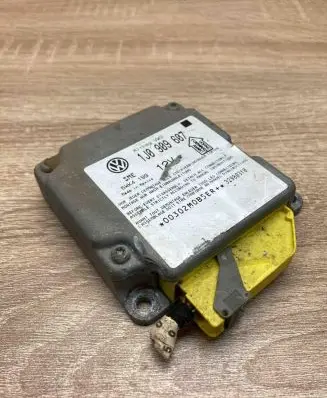 Volkswagen PASSAT B5 Airbag control unit/module 1J0909607 5WK4199 WithPlug