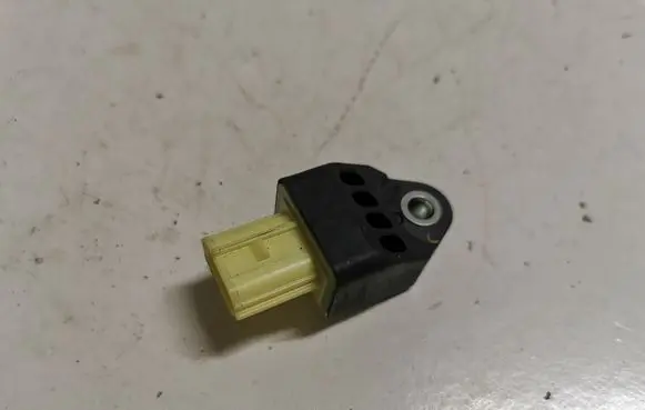 Lexus RX 450H Airbag deployment crash/impact sensor 898310E100