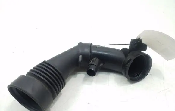 Toyota Proace Air intake duct part SU001A3741